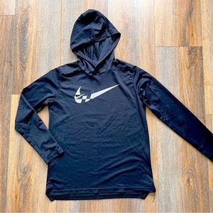 Nike lightweight long sleeve with hood
